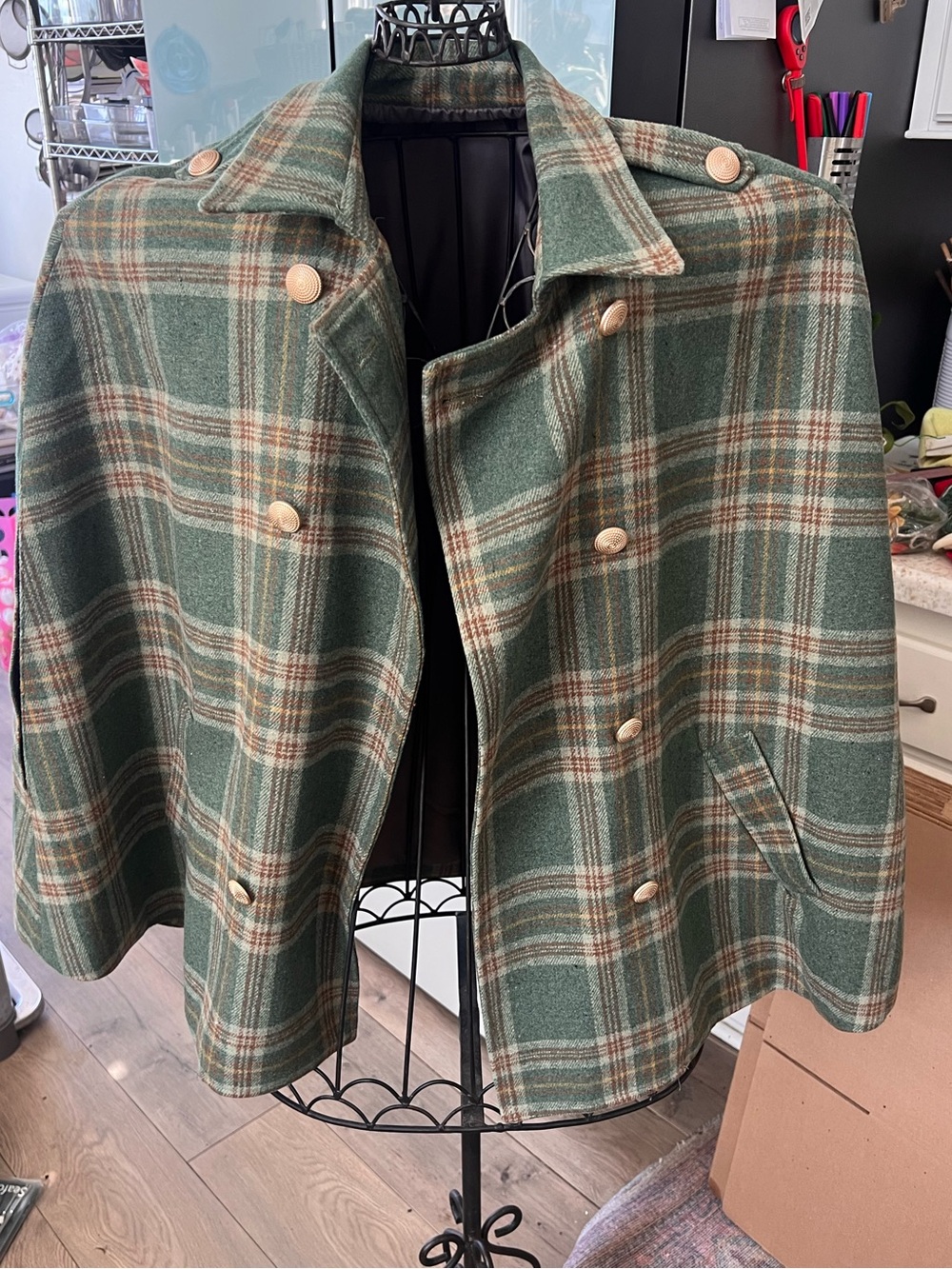✨NWOT Green Tartan Plaid Cape Coat - Double Breasted Poncho